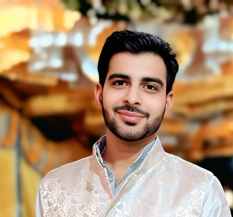 Portrait of Mr. Deepak Tripathi