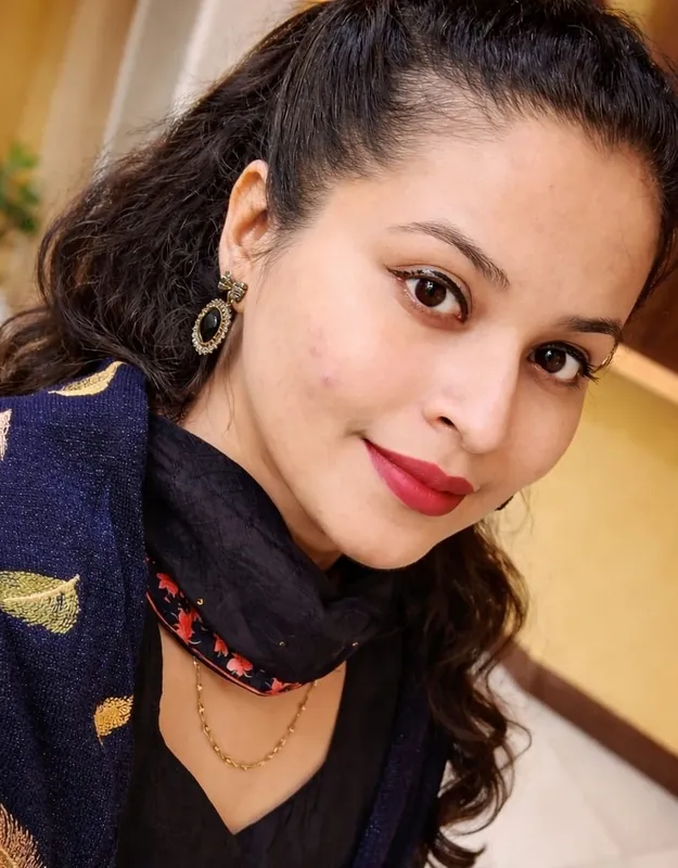 Portrait of Dr. Renu Yadav