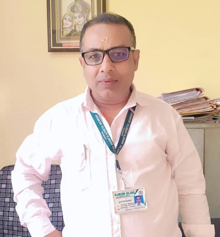 Portrait of Mr. Rakesh Singhal